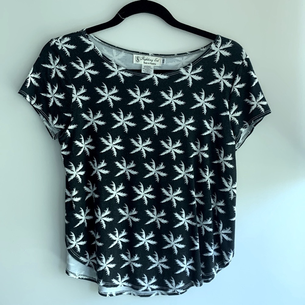 Fighting Eel Palm Trees Top (Black)